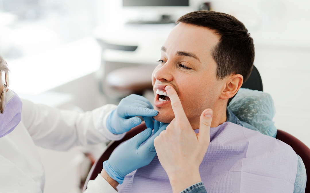 How To Treat Swollen Gums Near a Wisdom Tooth?